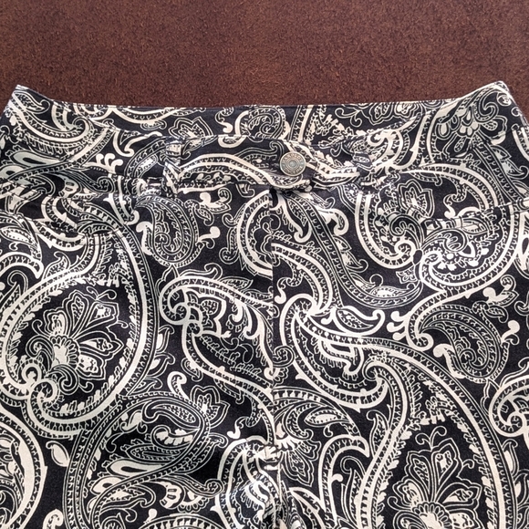Harold's Black and White Paisley Trousers Women's Size 2 - Picture 6 of 6